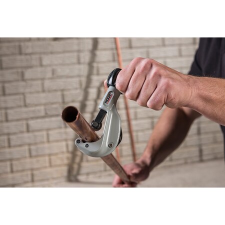 Ridgid 150-L Constant Swing Tubing Cutter, Extended Length 66737